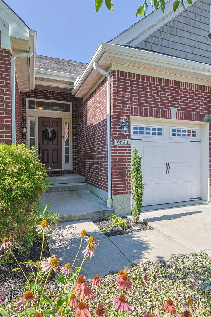 Property Photo: 6624 Creekside OH 45011