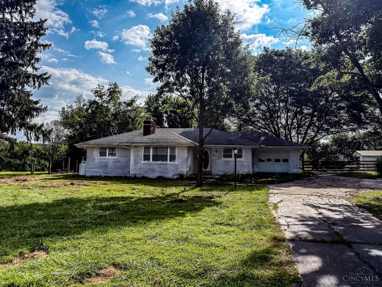 Property Photo:  1372 Stubbs Mill Road  OH 45036 