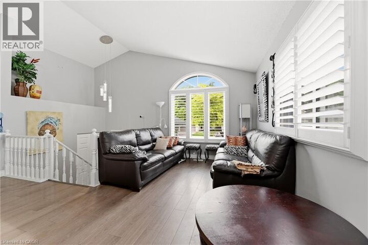 Property Photo: 59 Morgan Drive ON N3W 1H7