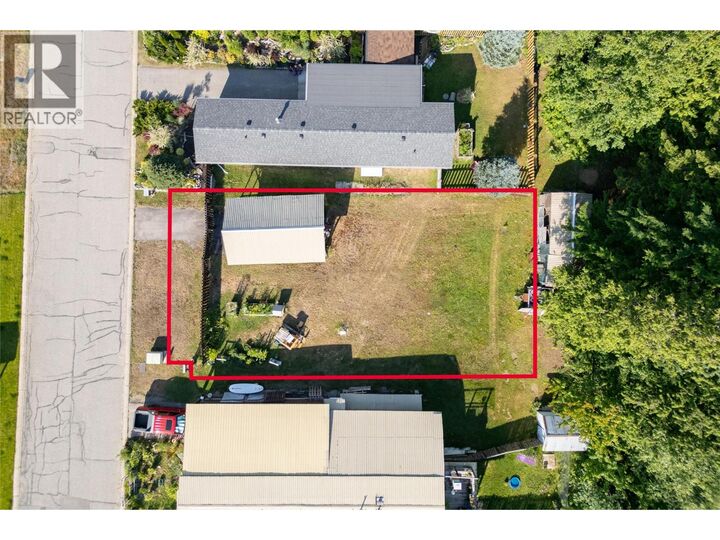 Property Photo:  98 Johnson Way  BC V0E 2S0 
