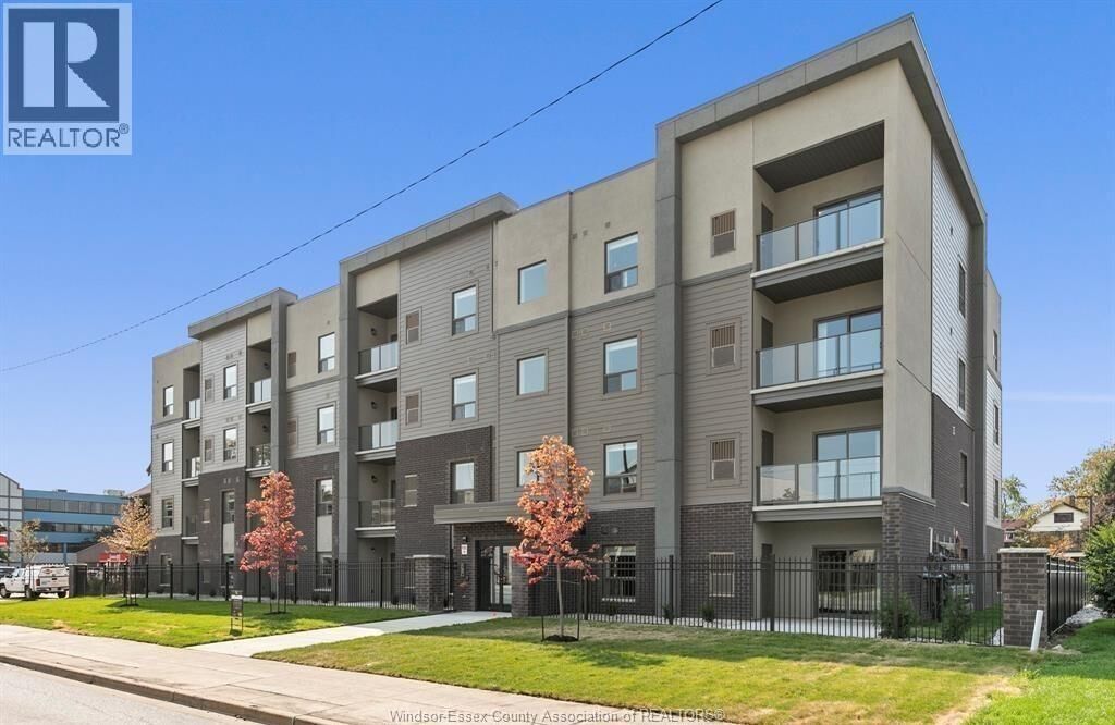 Property Photo: 955 Ouellette Avenue 205 ON N9A 4J5