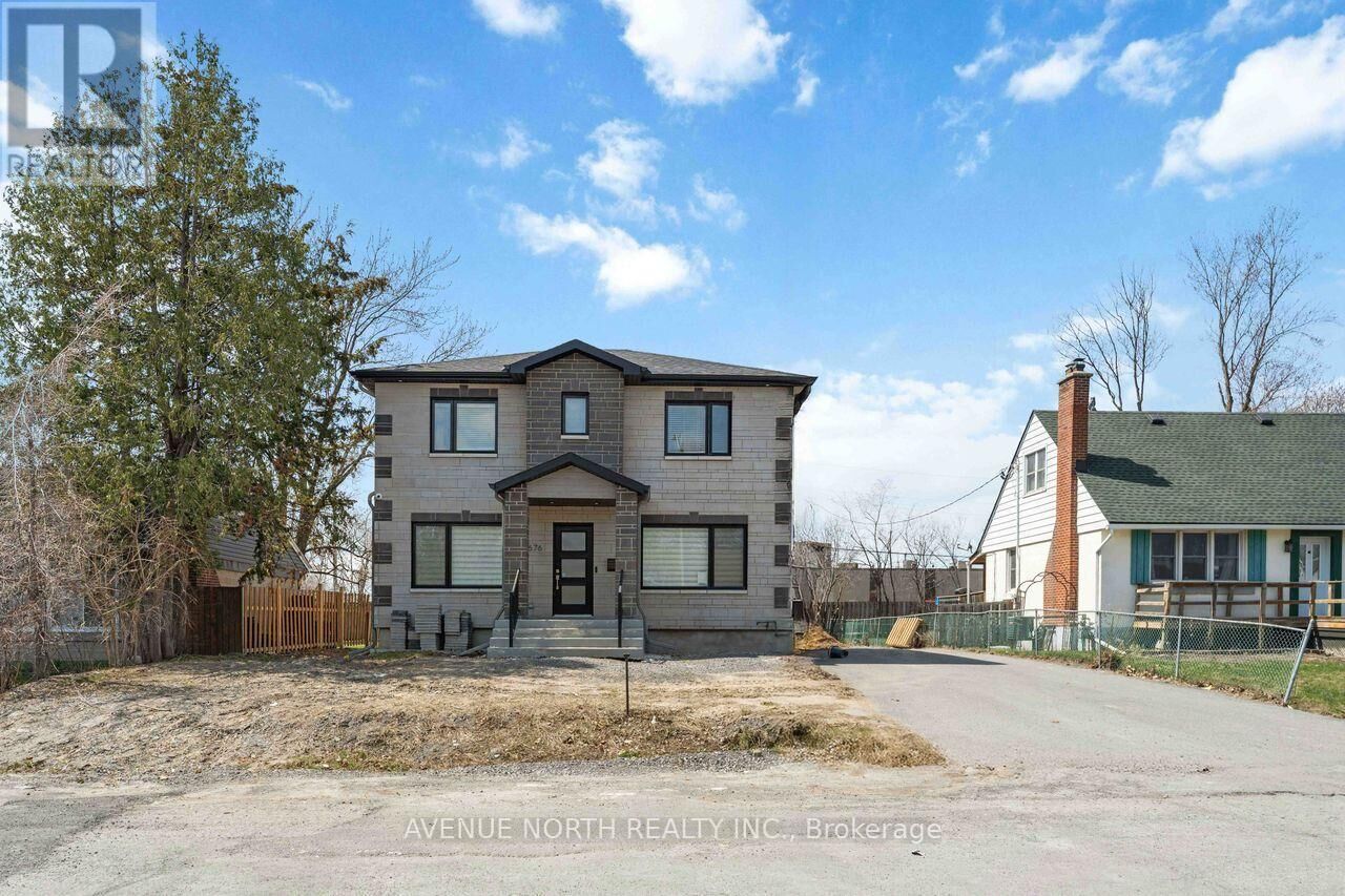 Property Photo:  2676 Ayers Avenue  ON K1V 7W8 