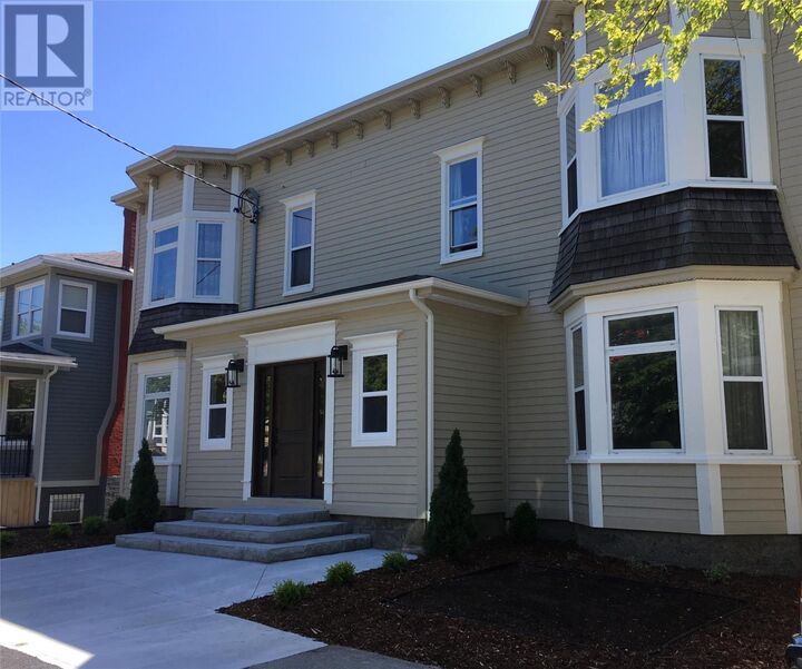 101 Lemarchant Road — photo 1