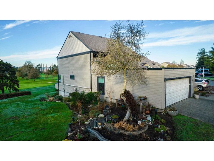 Property Photo: 3603 Nico Wynd Drive BC V4P 1J1