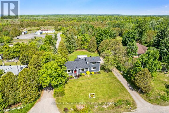 Property Photo:  352 Highway 15  ON K7A 0E5 
