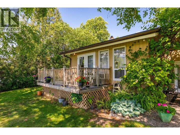 Property Photo:  14924 Middle Bench Road  BC V4V 2C4 