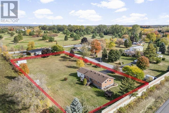 Property Photo:  1059 Flynn Avenue  ON K7S 3G7 