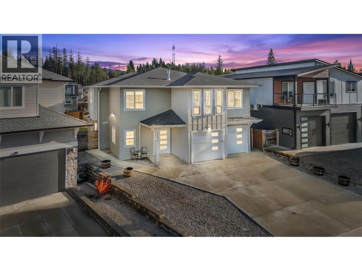 Property Photo:  2251 14 Avenue Southeast  BC V1E 0E7 
