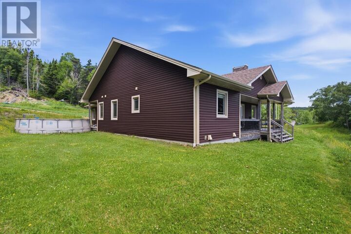 Property Photo: 6 Simmonds Hill Lane NL A0C 1L0
