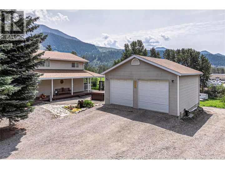Property Photo: 6152 Cunliffe Road Road BC V0B 1M5