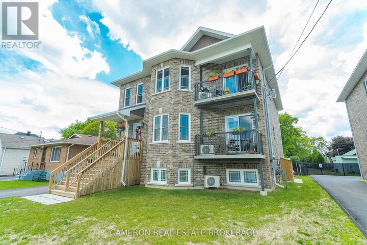 Property Photo: 1230 Cumberland Street C ON K6J 4K5