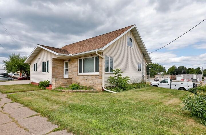 Property Photo: 604 4th Street WI 54448