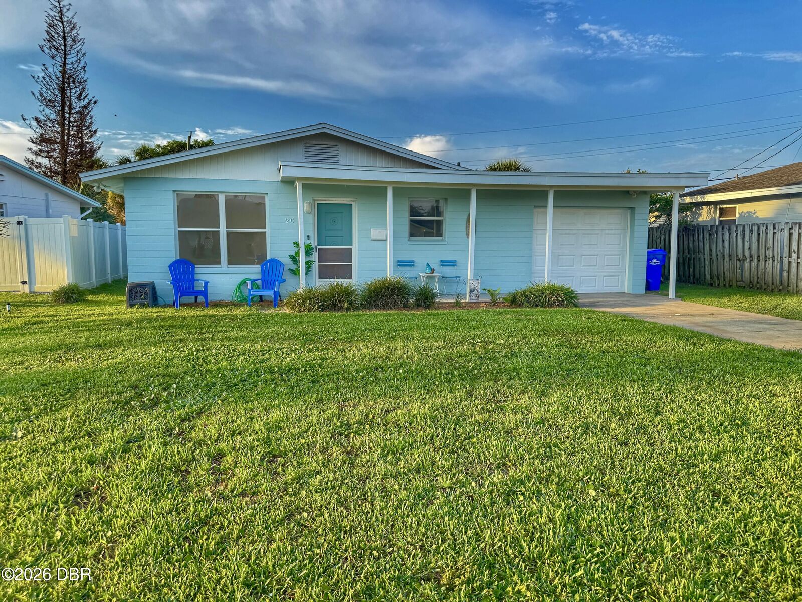Property Photo: 20 Ocean Crest Drive FL 32176