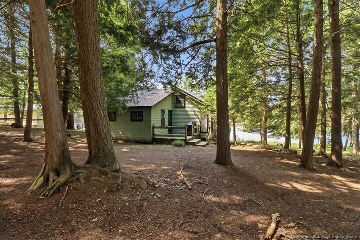 Property Photo:  11 Bailey Lane  NB E4B 1L2 