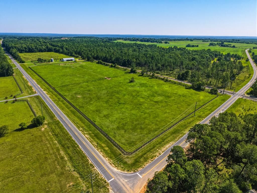 Property Photo:  494 Sand Pit Road  GA 31058 