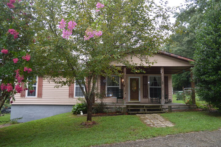 Property Photo:  240 Ridge Road  TN 37397 