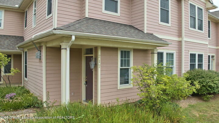 Property Photo: 217 E St Joseph Street MI 48933