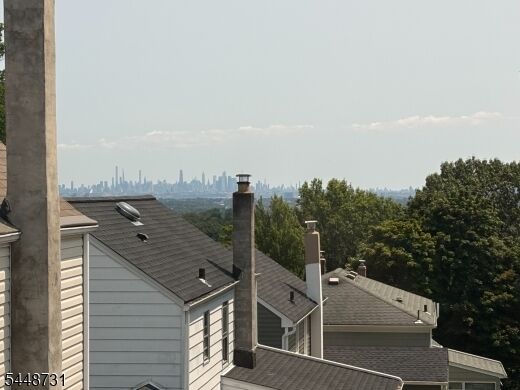 Property Photo: 12 Nutwold Ave NJ 07052