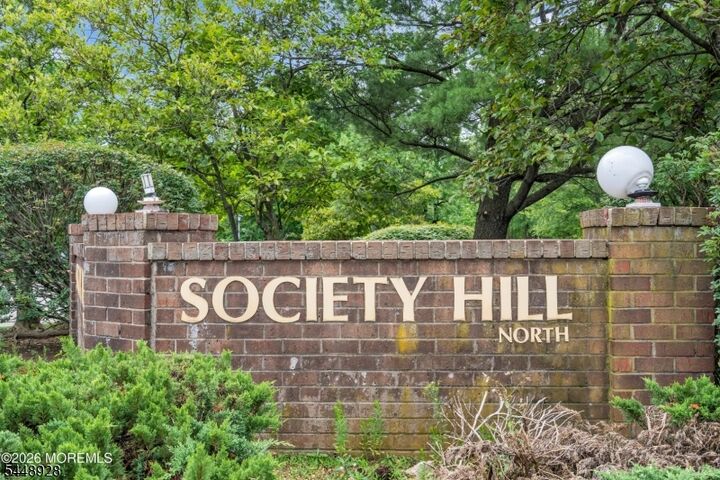 Property Photo:  156 Pennsylvania Way  NJ 08902 