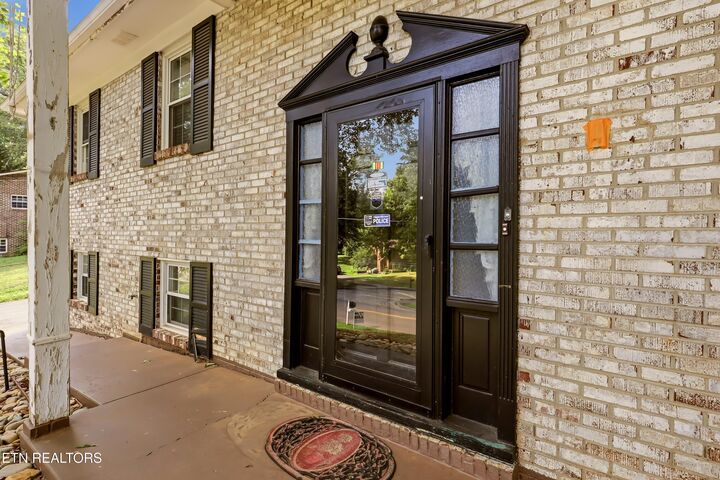 Property Photo: 1812 E Alpine Drive TN 37804