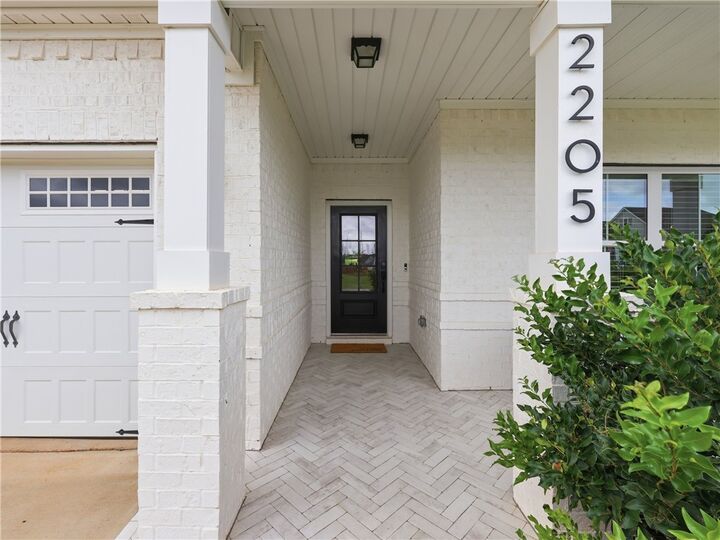 Property Photo:  2205 Beckwith Lane  AL 36081 