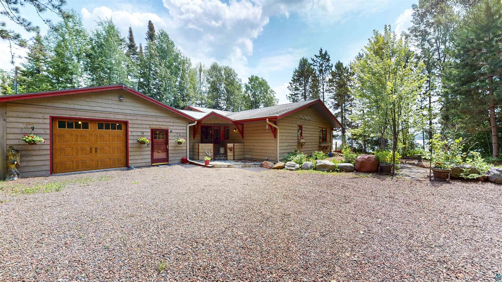 Property Photo: 128 Wesley Ln MN 55604