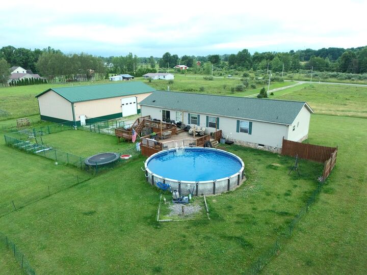 Property Photo:  405 County Road 681  OH 44880 