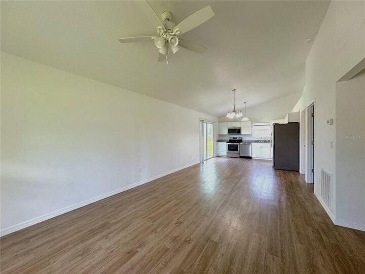 Property Photo:  8245 E Rosko Court  FL 34436 