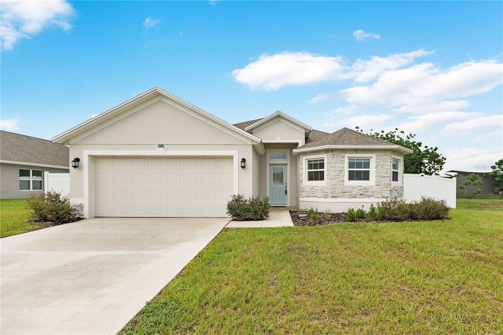 Property Photo:  1080 Bergamot Drive  FL 33830 