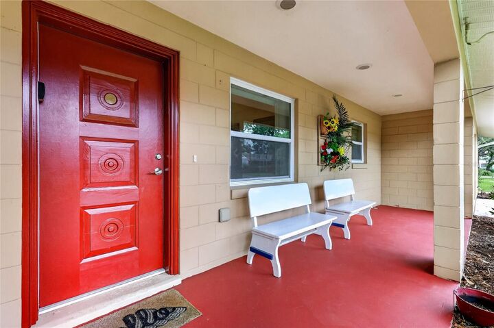 Property Photo: 37414 Turner Drive FL 32784