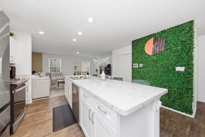 Property Photo: 3739 Bissel Drive IL 60560
