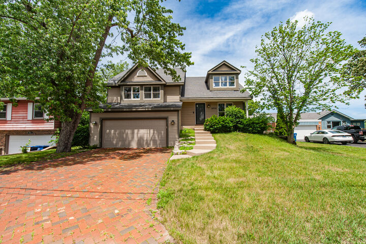 Property Photo: 18910 W Orchard Lane IL 60030