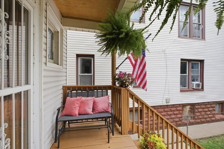 Property Photo: 4340 N Drake Avenue IL 60618