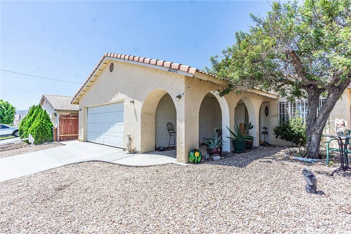 Property Photo:  66870 Hacienda Avenue  CA 92240 