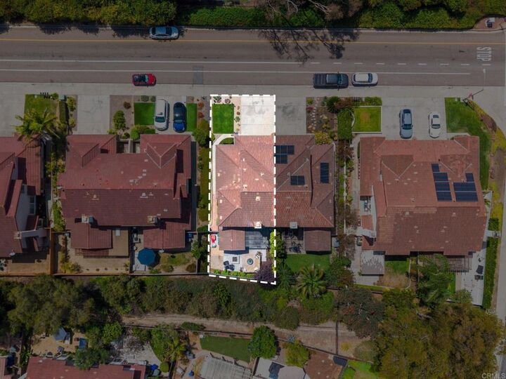 Property Photo:  1752 N Willowspring Drive  CA 92024 