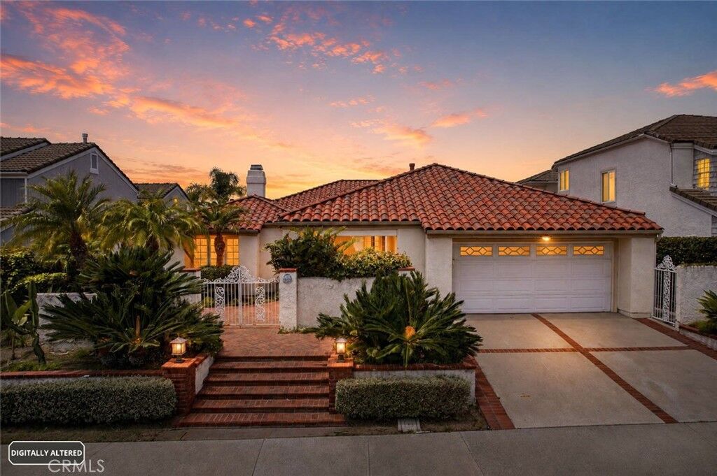 Property Photo:  23021 Tiagua  CA 92692 