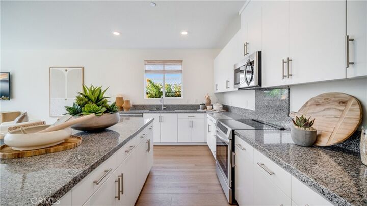 Property Photo:  2341 Diamond Edge Road  CA 92570 