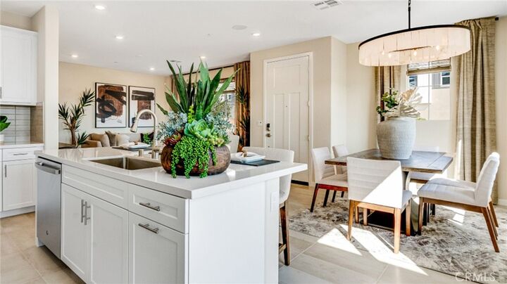 Property Photo:  2853 E Amberley Privado  CA 91762 