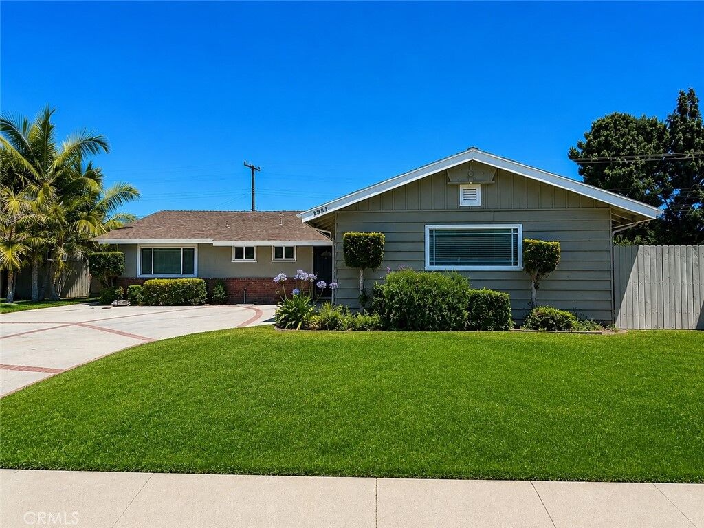 Property Photo: 1582 Garland Avenue CA 92780