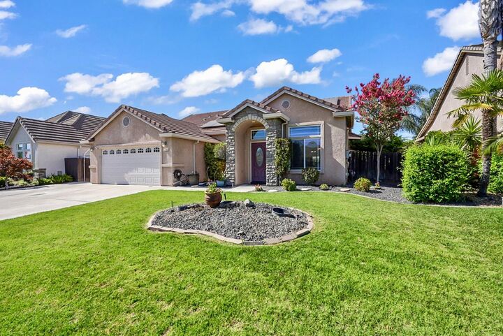 Property Photo:  1163 Bailey Drive  CA 95366 