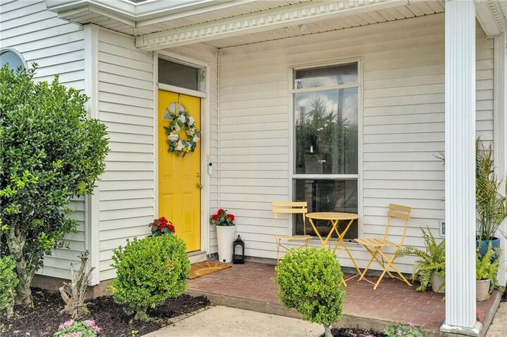 Property Photo:  6703 Patterson Drive  LA 70131 