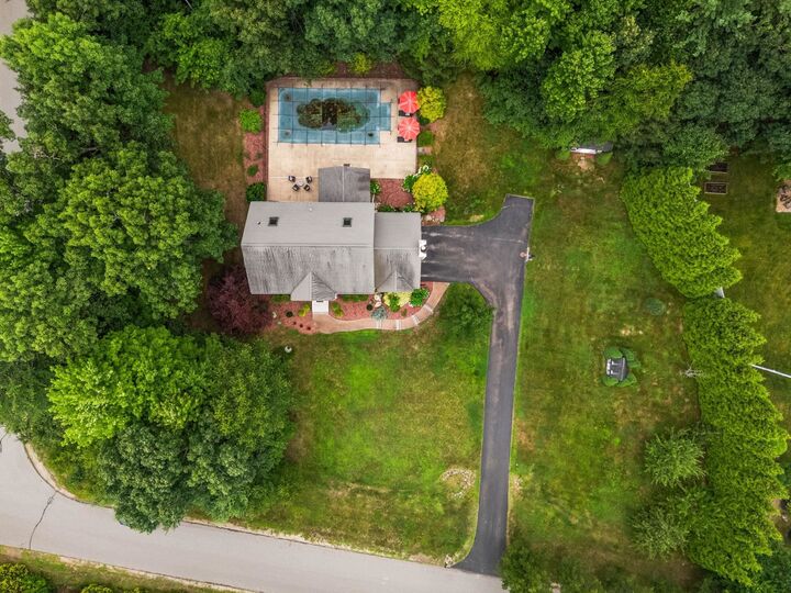 Property Photo: 32 Hobart Hill Road NH 03033