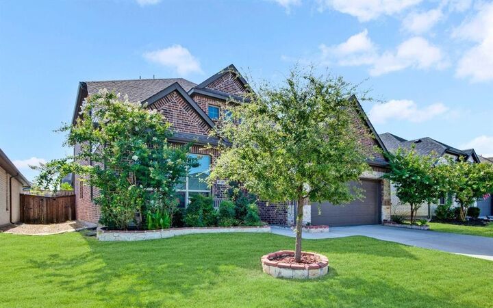 Property Photo: 4000 Nightingale Street TX 75009