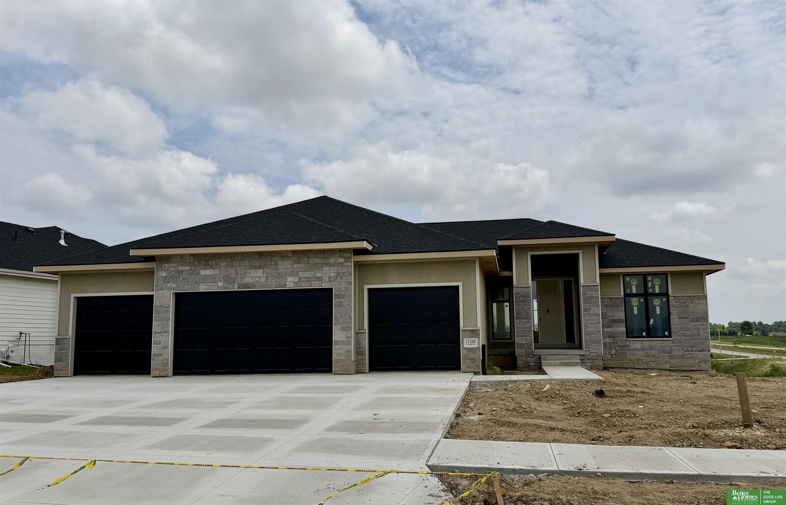 Property Photo:  11109 S 220th Street  NE 68028 