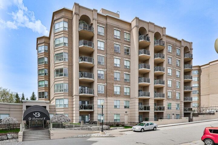 Property Photo:  2085 Amherst Heights Drive Ph705  ON L7P 5C2 