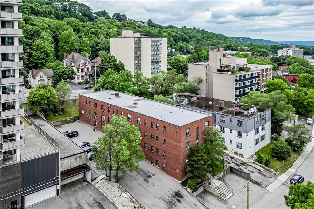 Property Photo:  118 St Joseph's Drive 209  ON L8N 2E8 
