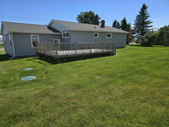 Property Photo: 115 Blueshank PE C1N 4J9