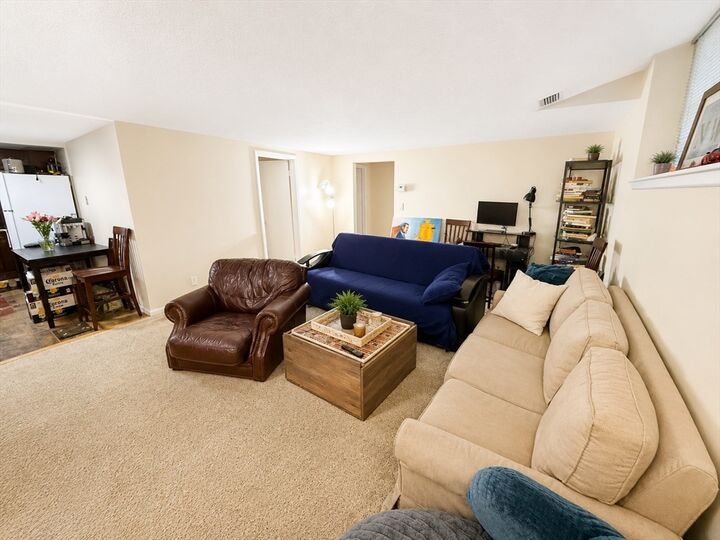 Property Photo:  7 Lake Shore Ct 2B  MA 02135 