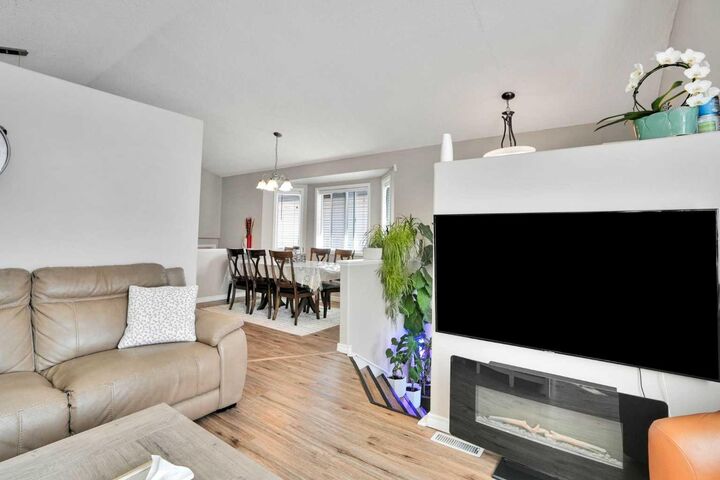 Property Photo:  7237 Laguna Way NE  AB T1Y 7B9 