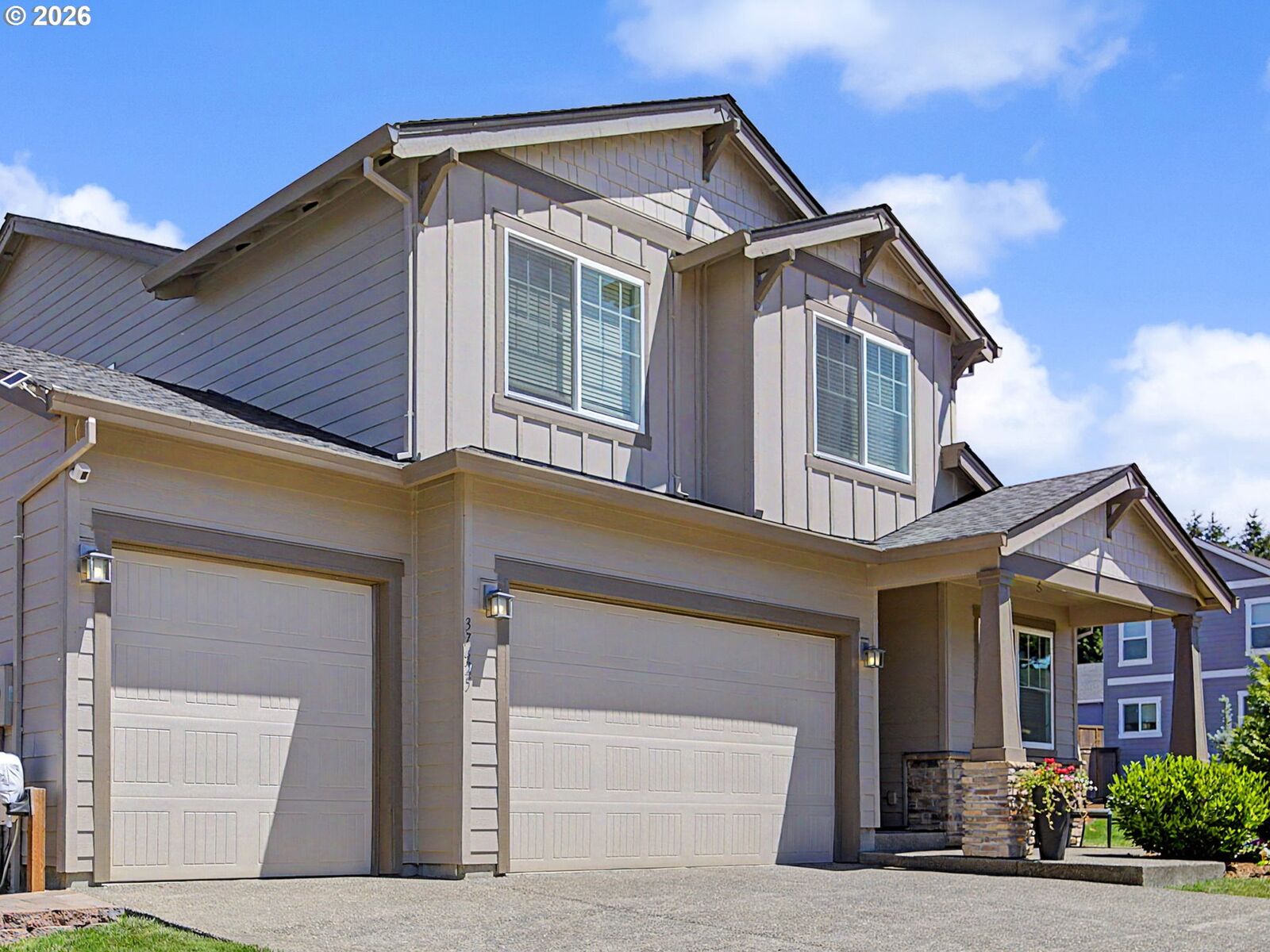 Property Photo: 37425 Coho St OR 97055